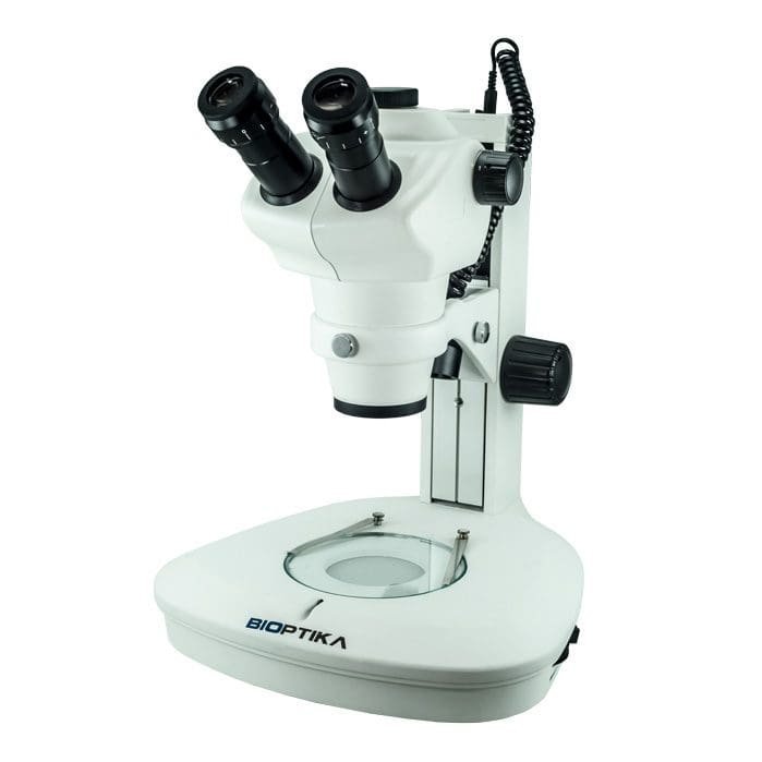 Microscópio Estereoscópico Trinocular Profissional